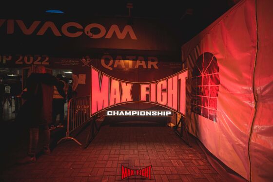 MAX FIGHT 52